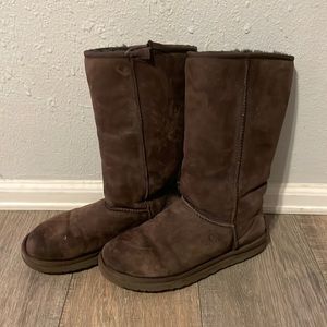 Brown tall Ugg boots